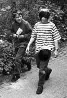 Bildschirmspiele mit Elementen aus der Spielpädagogik verbinden - Breaking the Rules